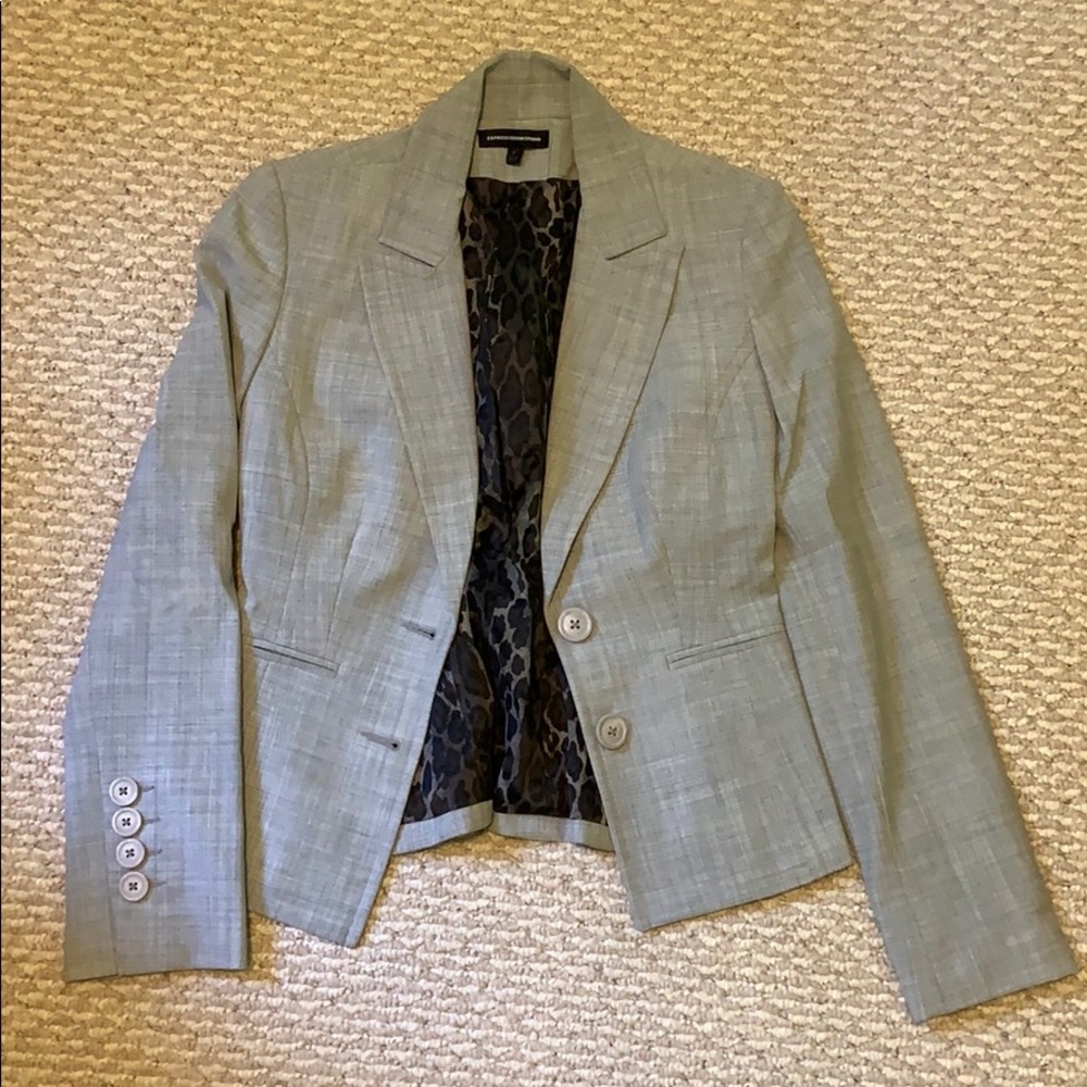 Grey blazer express